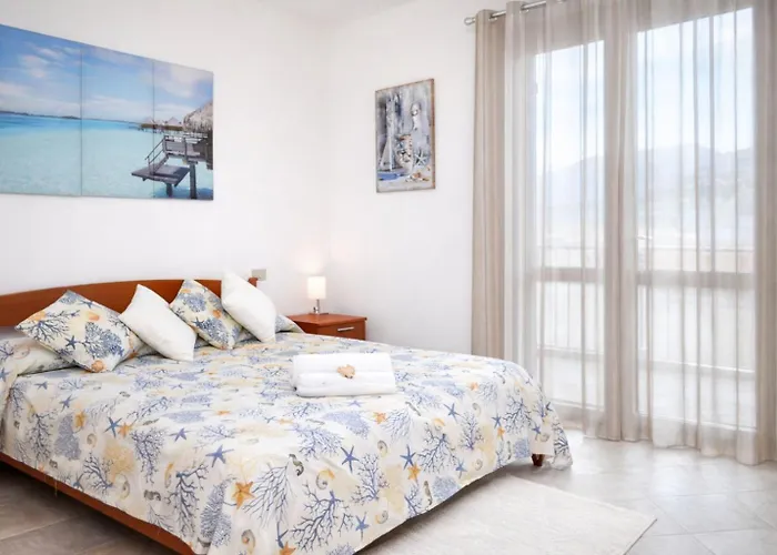 Monica House Tatil Evi