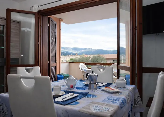 Monica House Tatil Evi *